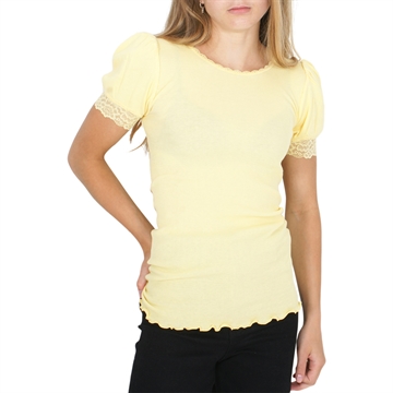 Rosemunde T-shirt Bernadine w. Lace Vanilla Yellow